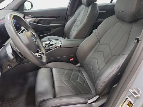 Certified 2026 BMW 530i xDrive w/ M Sport Package image 11