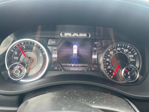 Used 2022 RAM 2500 Big Horn w/ Level C Equiment Group AWD/4WD image 11