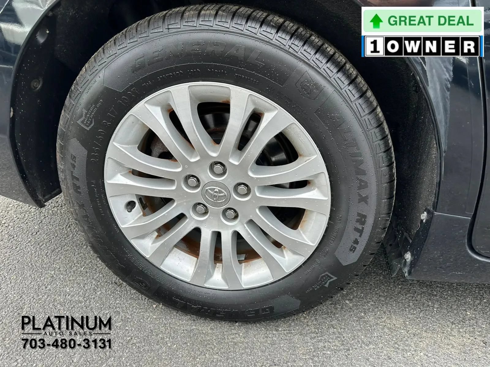 Used 2015 Toyota Sienna XLE Premium FWD image 21