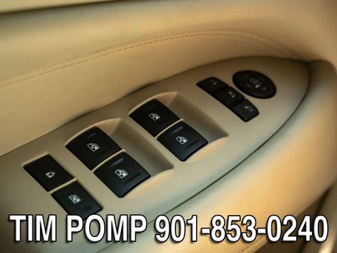 Used 2020 Cadillac Escalade Luxury RWD image 27