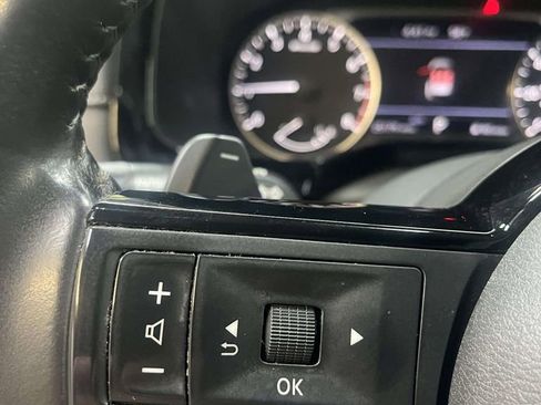 Certified 2022 Nissan Pathfinder SV image 24