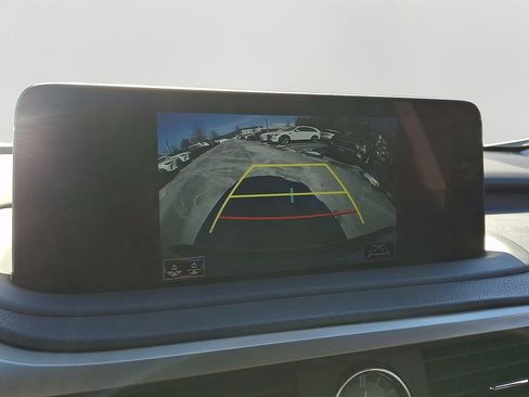 Used 2020 Lexus RX 350L Premium w/ Premium Package image 20