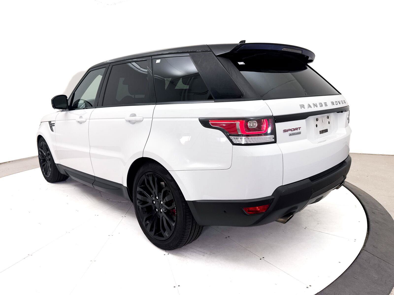 Used 2016 Land Rover Range Rover Sport Supercharged AWD/4WD image 17