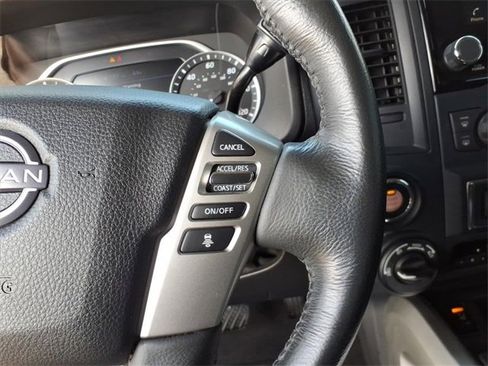 Certified 2024 Nissan Titan SV w/ SV Convenience Package image 11