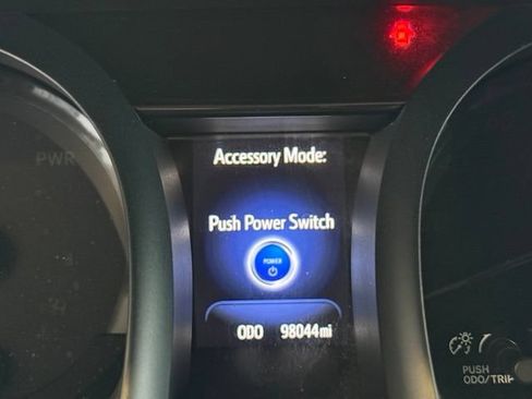 Used 2016 Toyota Avalon Limited w/ Toyota Safety Sense Package FWD image 15