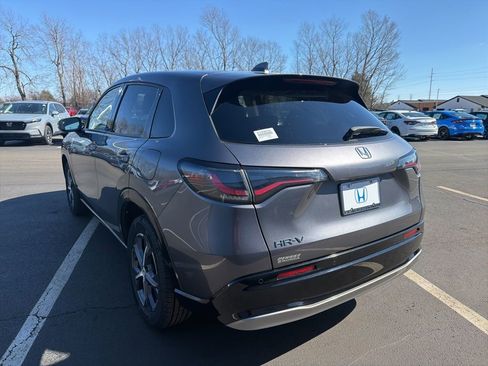 Certified 2023 Honda HR-V EX-L image 3