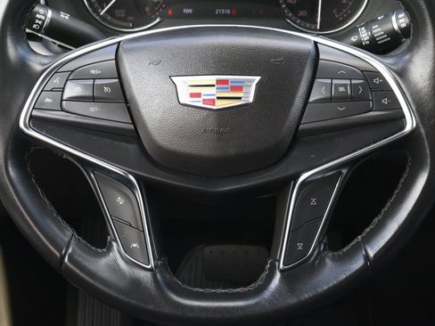 Used 2022 Cadillac XT5 Luxury image 13