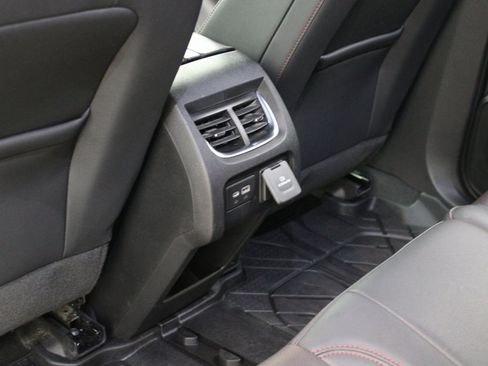 Used 2022 Chevrolet Blazer RS image 23