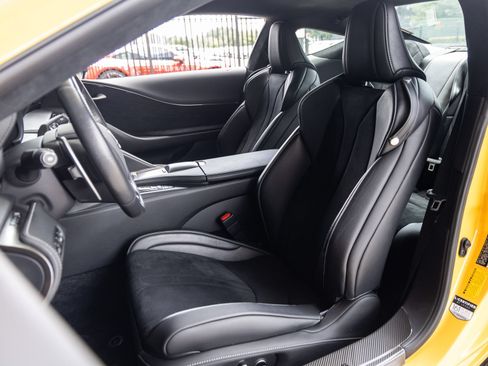 Used 2020 Lexus LC 500 Coupe w/ Performance Package RWD image 30