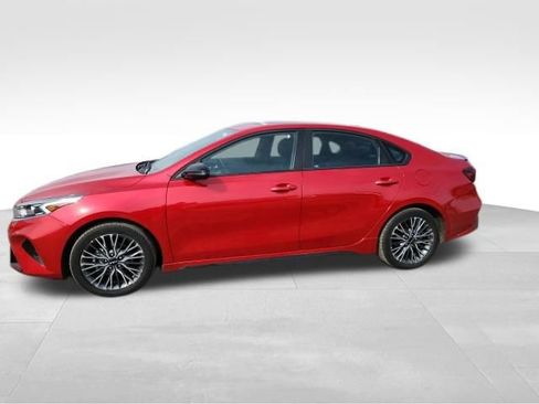 Used 2024 Kia Forte GT-Line w/ GT-Line Premium Package image 4