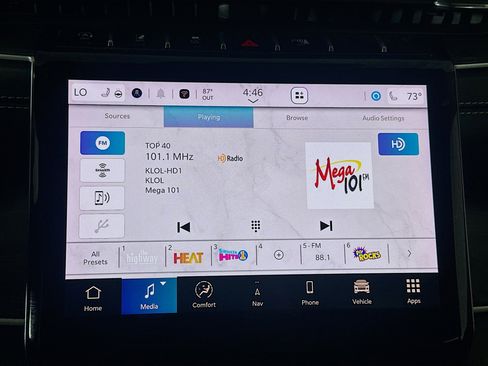 Used 2023 Jeep Grand Cherokee L Limited AWD/4WD image 21