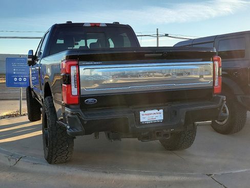 Used 2024 Ford F250 Limited image 4