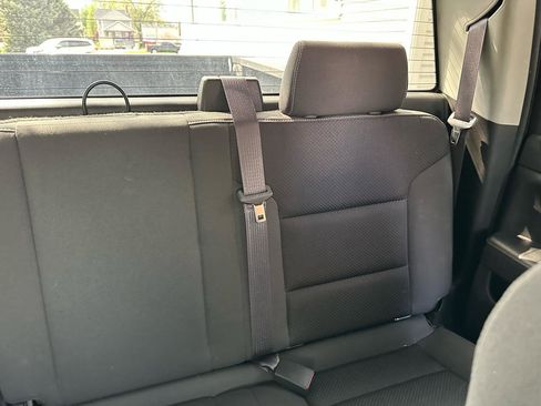 Used 2015 Chevrolet Silverado 1500 LT image 25