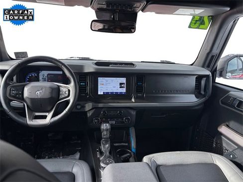 Used 2023 Ford Bronco Black Diamond image 10