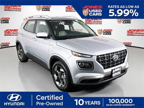 Used 2020 Hyundai Venue SEL w/ Convenience + Premium Package FWD image 1