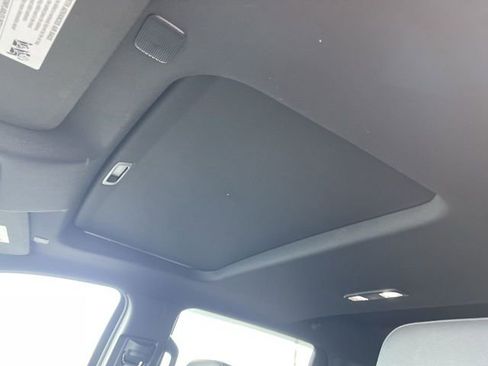 Used 2024 GMC Sierra 2500 AT4 w/ AT4 Premium Plus Package AWD/4WD image 21