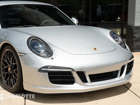 Used 2016 Porsche 911 Carrera GTS w/ GTS Interior Package RWD image 2