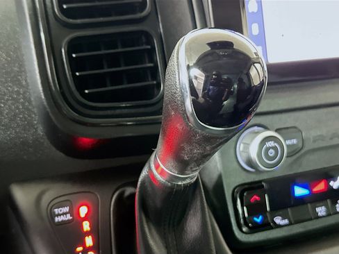 Used 2023 RAM ProMaster 2500 image 21