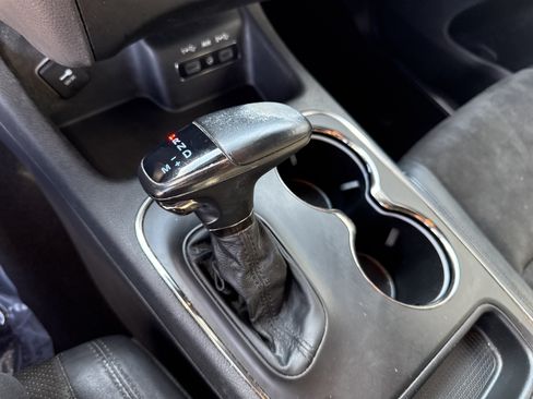 Used 2019 Dodge Durango GT RWD image 25