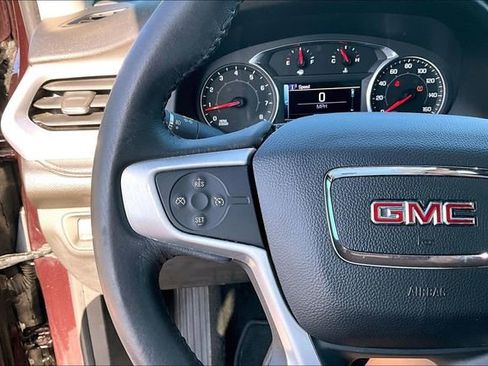 Used 2017 GMC Acadia SLE w/ Driver Alert Package I FWD image 11