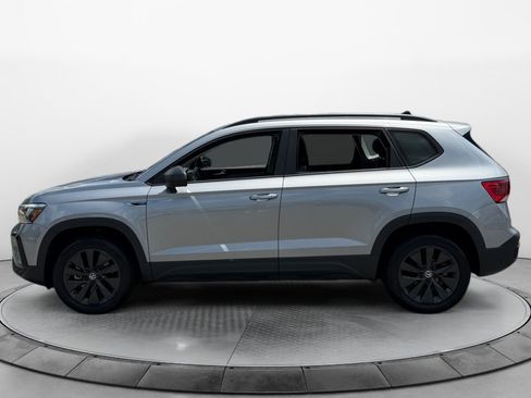 Certified 2023 Volkswagen Taos S FWD image 4