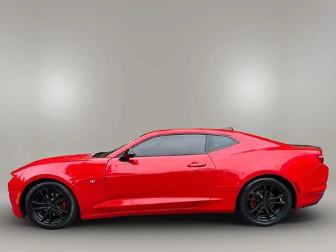 Used 2022 Chevrolet Camaro LS RWD image 4