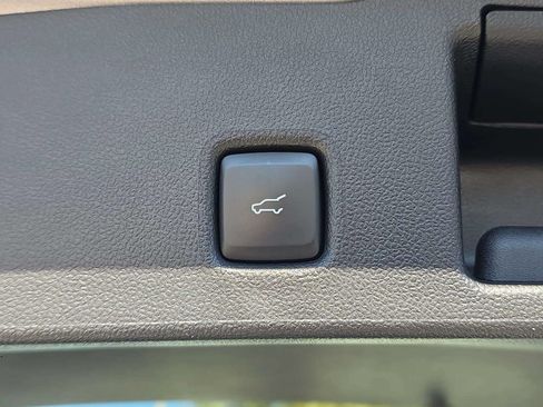 Used 2024 Ford Escape ST-Line AWD/4WD image 34