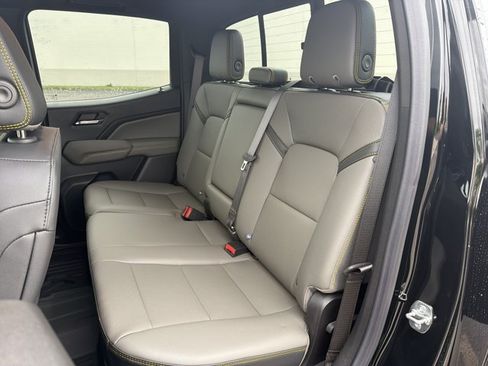 New 2026 Chevrolet Colorado ZR2 w/ Technology Package AWD/4WD image 26
