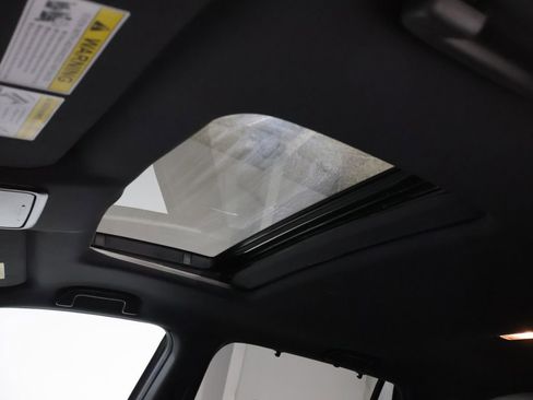 Used 2023 Honda Passport TrailSport image 32