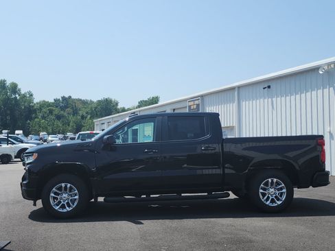 New 2026 Chevrolet Silverado 1500 RST w/ Z71 Off-Road Package AWD/4WD image 2