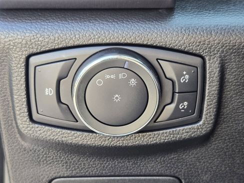 Used 2019 Ford Expedition Platinum RWD image 20