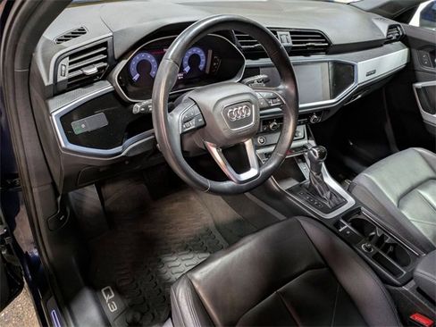 Used 2021 Audi Q3 2.0T Premium w/ Convenience Package image 10