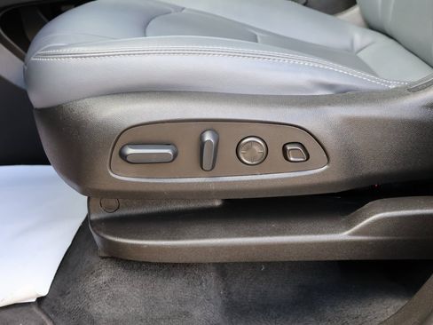 Certified 2024 Buick Enclave Premium image 14