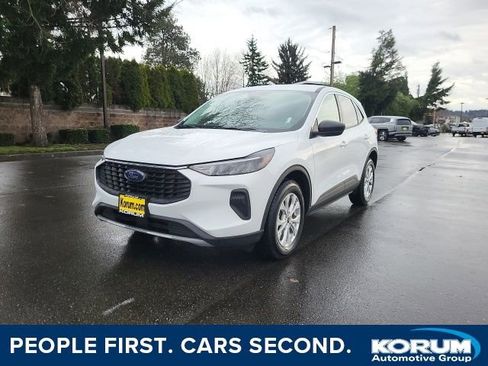 Certified 2023 Ford Escape Active image 1