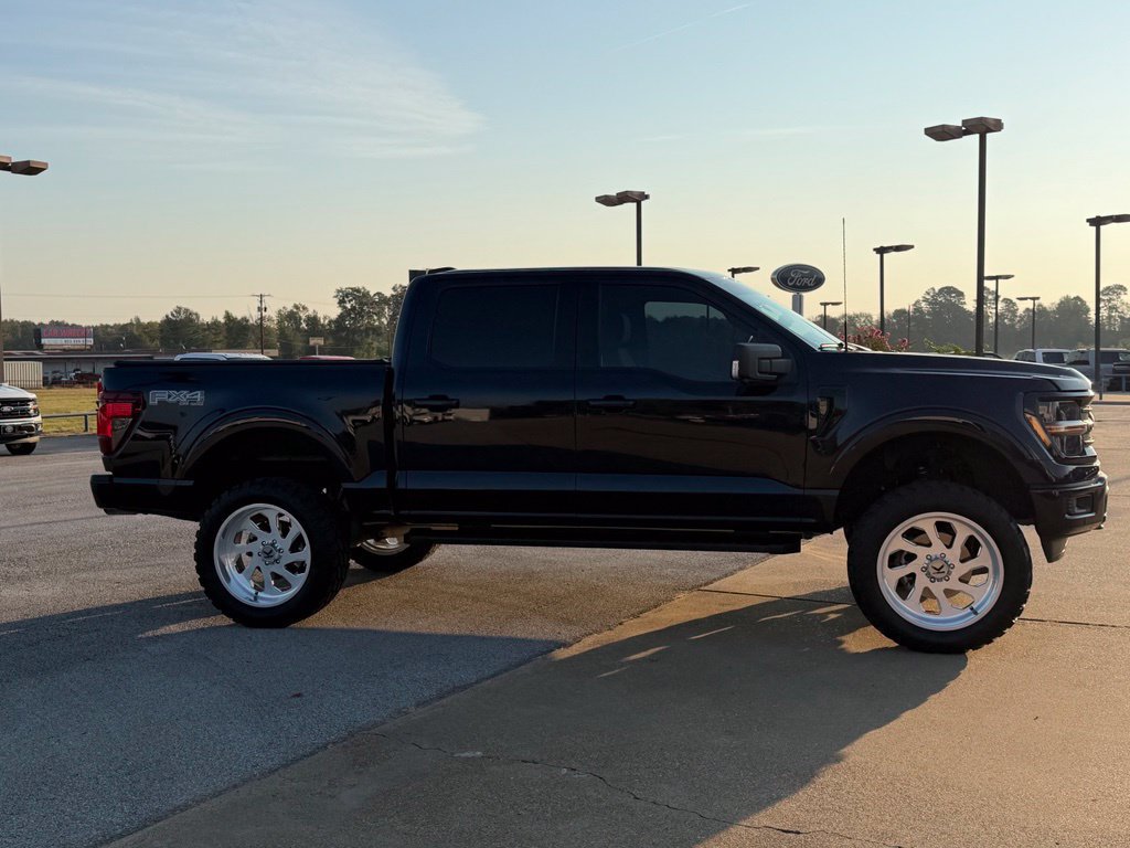 Used 2026 Ford F150 XLT w/ Equipment Group 302A MID AWD/4WD image 8