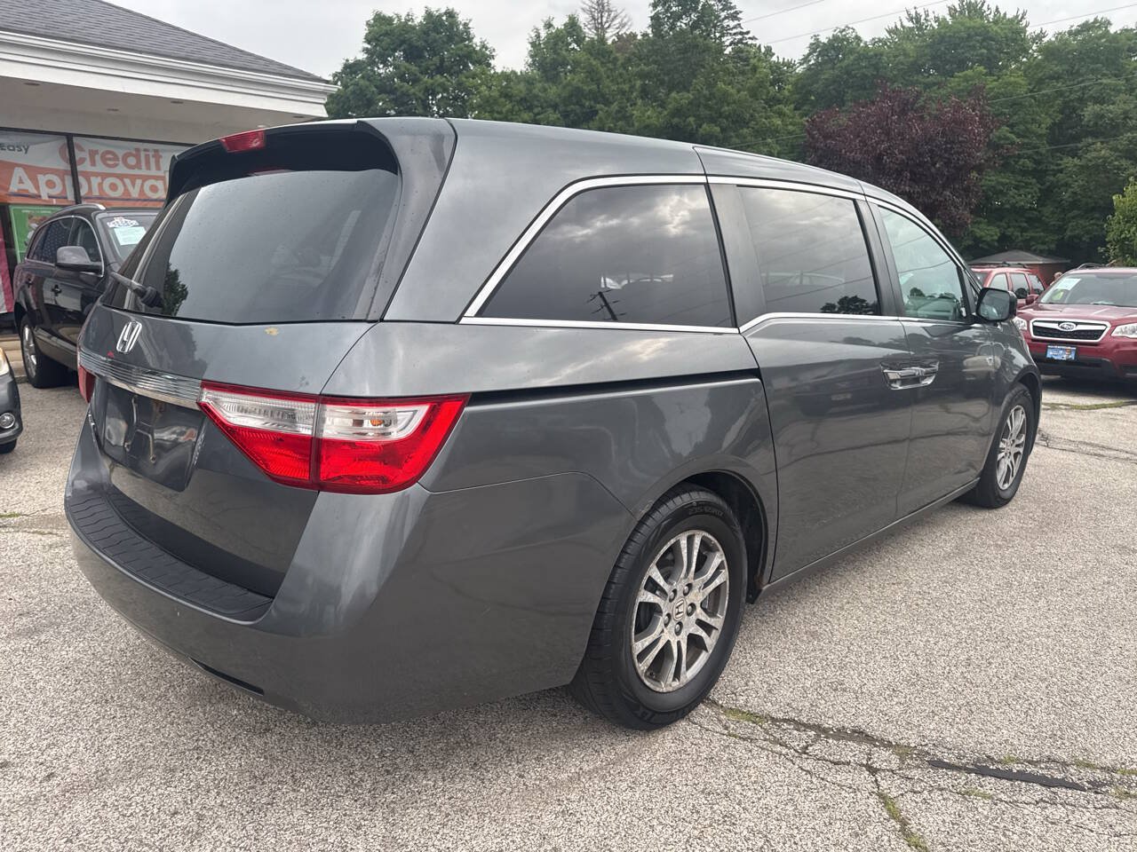 Used 2011 Honda Odyssey EX image 25
