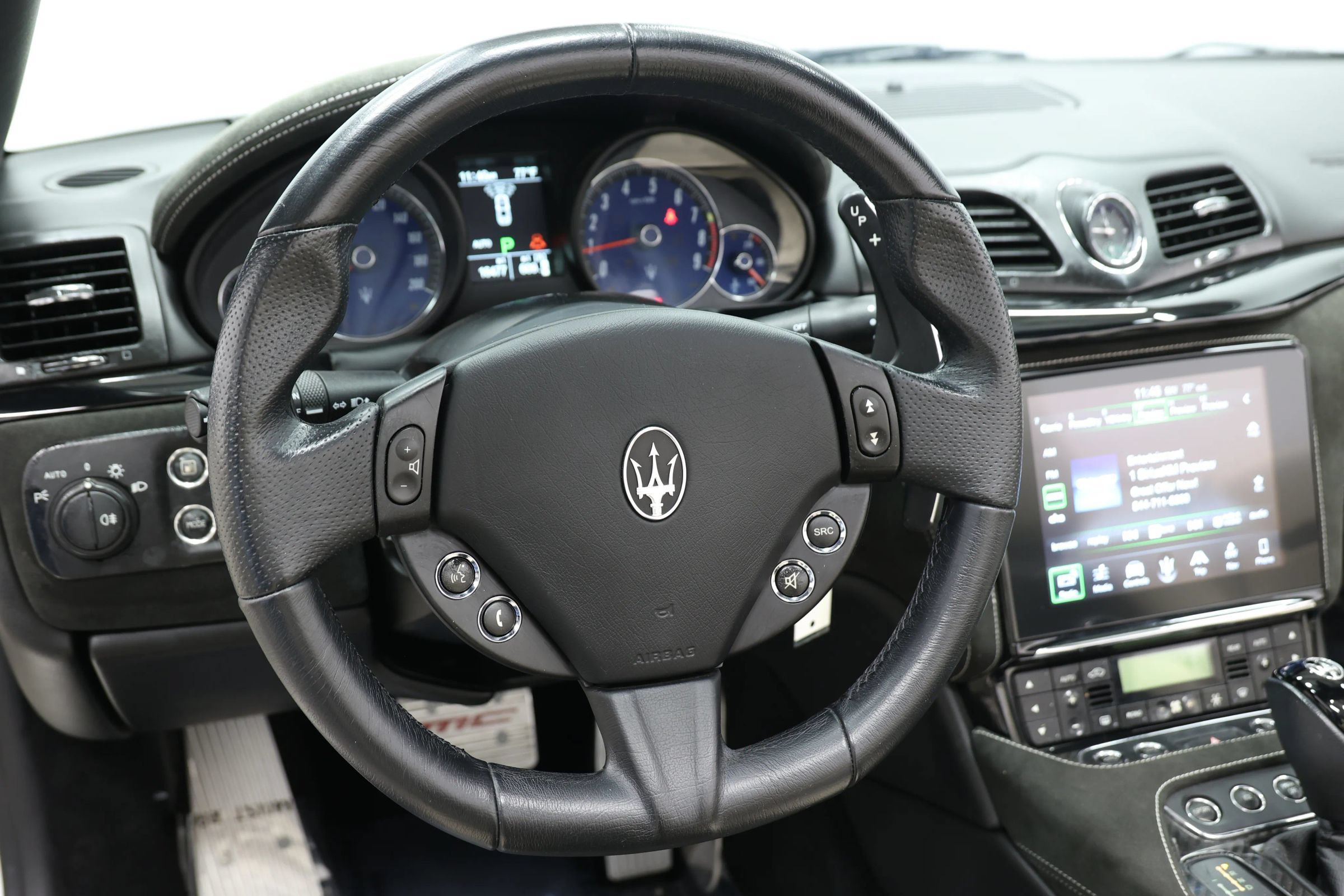 Used 2018 Maserati GranTurismo Sport RWD image 22