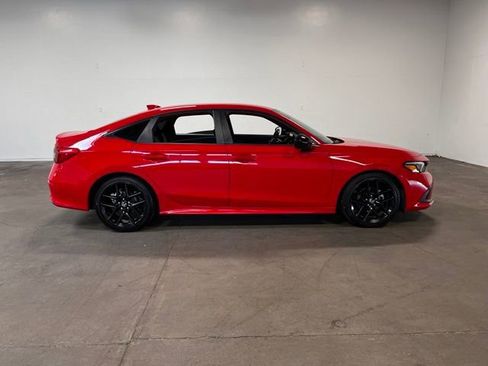 Used 2024 Honda Civic Sport image 2