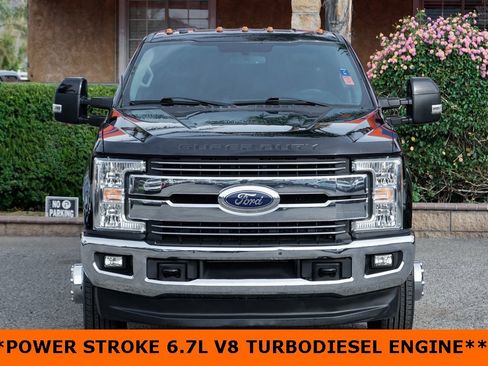 Used 2017 Ford F350 Lariat w/ Lariat Value Package image 3