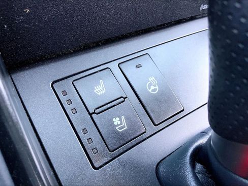 Used 2023 Lexus IS 350 F Sport image 33