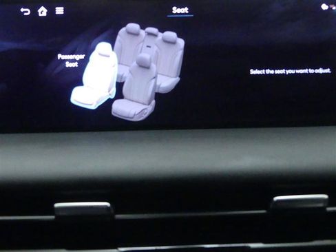 Used 2025 Genesis G80 2.5T image 15