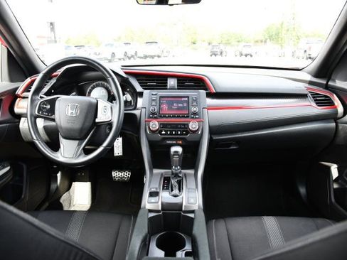 Used 2018 Honda Civic Sport image 23
