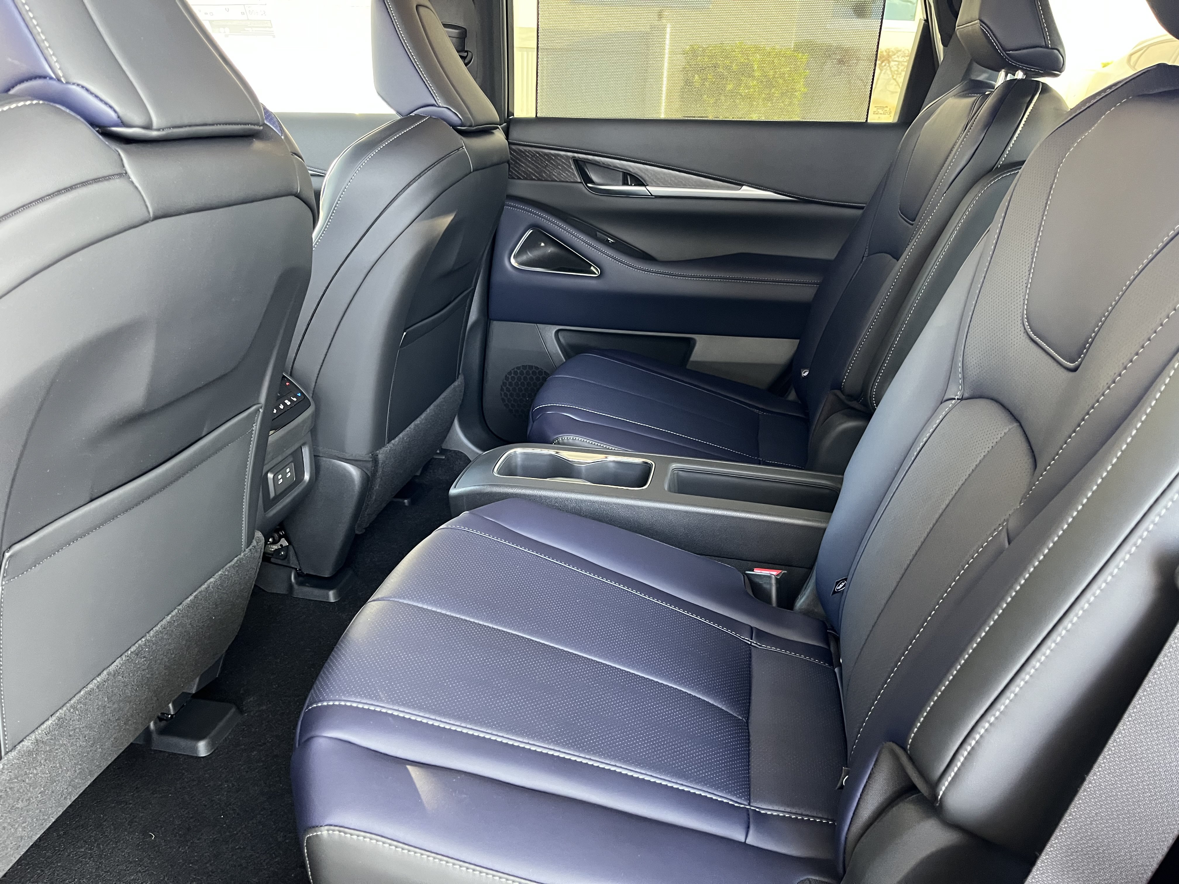 Used 2026 INFINITI QX60 Sport w/ Dark Cargo Package AWD/4WD image 14