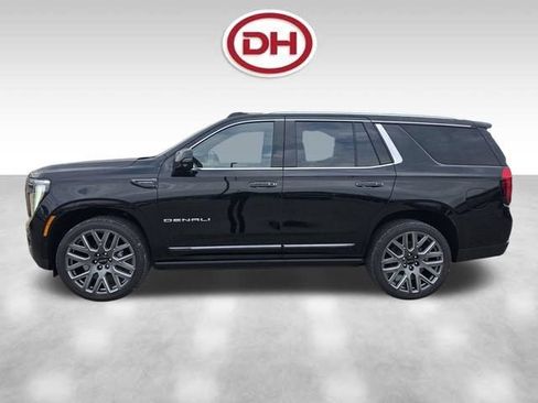 New 2026 GMC Yukon Denali Ultimate AWD/4WD image 6