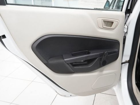 Used 2012 Ford Fiesta S FWD image 21