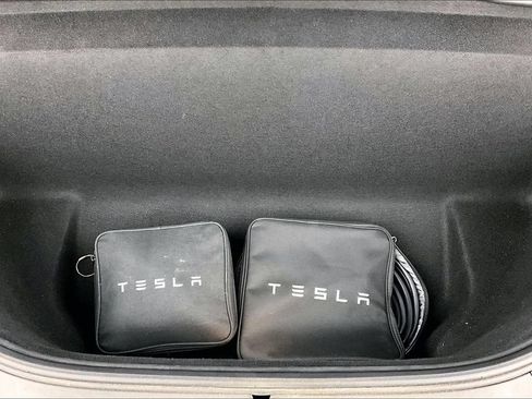 Used 2022 Tesla Model X AWD/4WD image 11