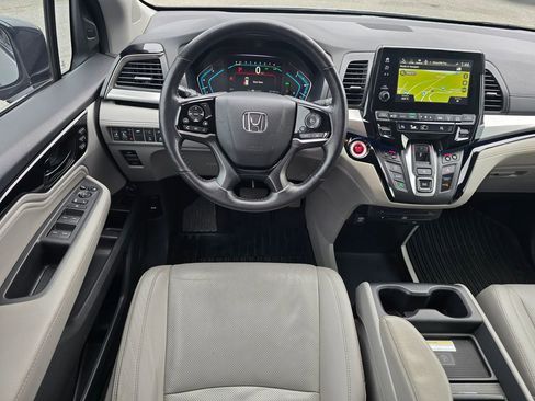 Used 2018 Honda Odyssey Elite image 35