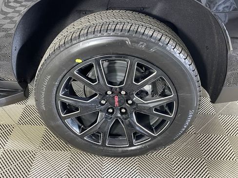 New 2026 GMC Yukon XL Denali image 16