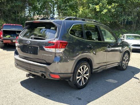 Used 2019 Subaru Forester Limited AWD/4WD image 24