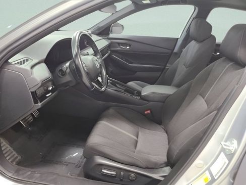 Used 2024 Honda Accord Sport image 18